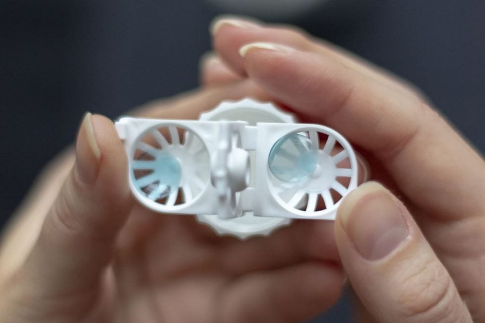 Gambat Orthokeratology Solusi Mata Minus Tanpa Kacamata