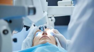 Kelayakan LASIK: Apa Saja yang Menentukan Anda Bisa Operasi Mata Laser?