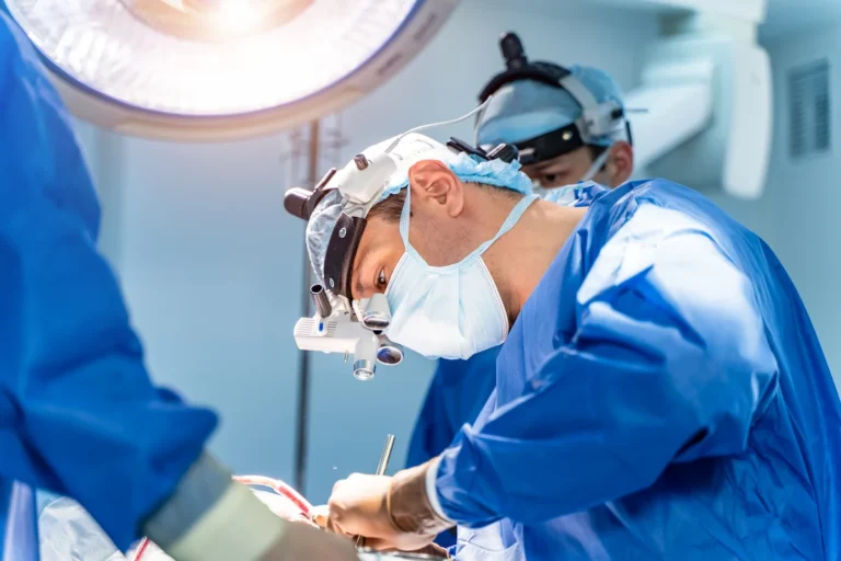 Gagal LASIK? Tenang, Ortho-K Bikin Penglihatan Jernih Tanpa Bedah!