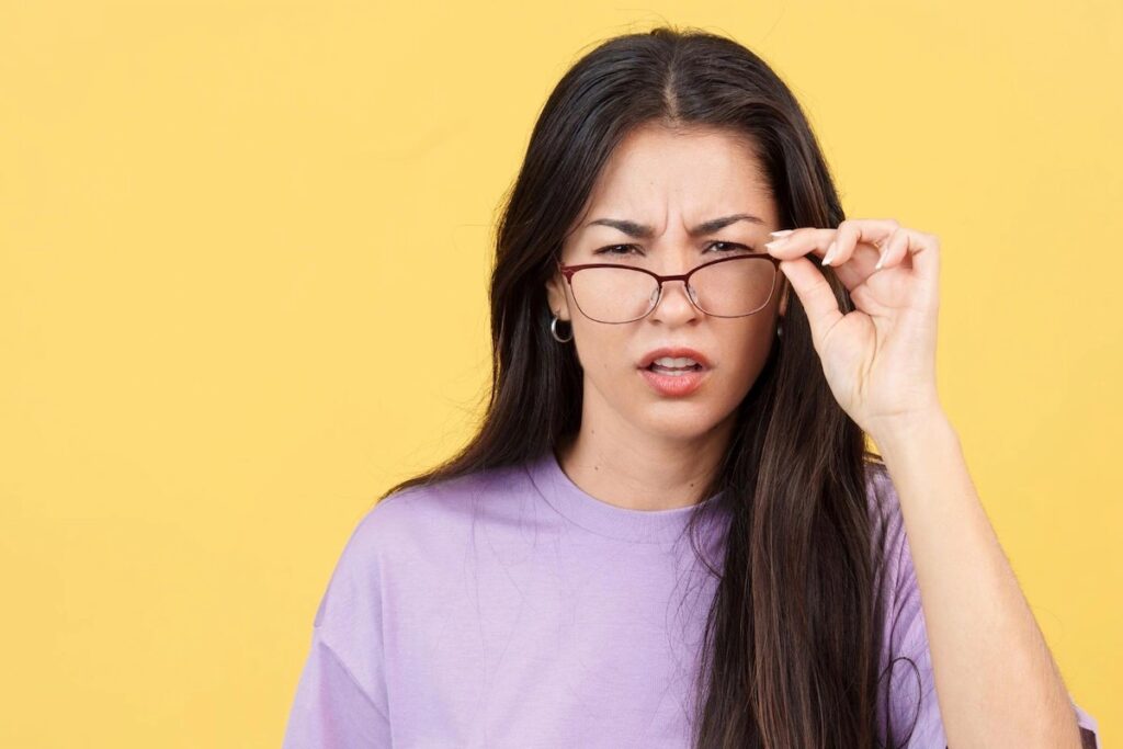 Penglihatan Tidak Fokus? Ini Penyebab dan Cara Mengatasinya Sebelum Terlambat Penglihatan Tidak Fokus? Ini Penyebab dan Cara Mengatasinya Sebelum Terlambat
